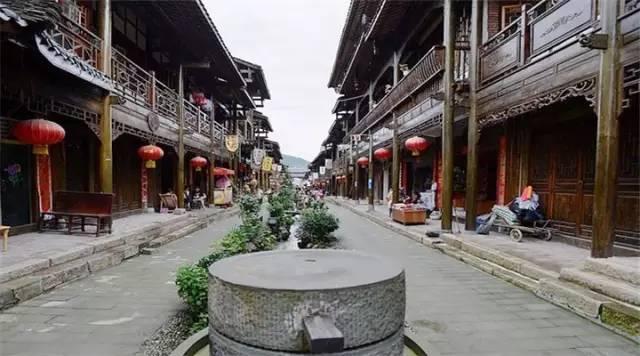 马斯克旗下超级高铁启动全面测试，这款高铁究竟“超级”在哪？